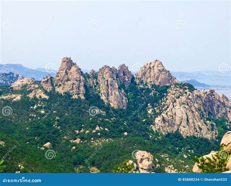 如何坐車去嶗山？嶗山不僅是歷史文化遺產，更是自然美景的寶庫。